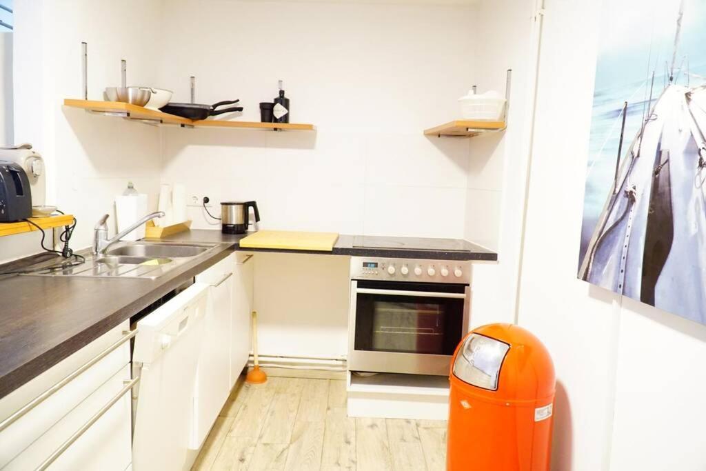Gemuetliche 3-Zkb Wc Souterrainwohnung In Bestlage Hamburg Zewnętrze zdjęcie